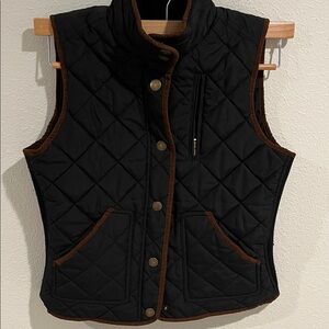 RALPH LAUREN Black Quilted Vest with Brown Trim, women size S.
